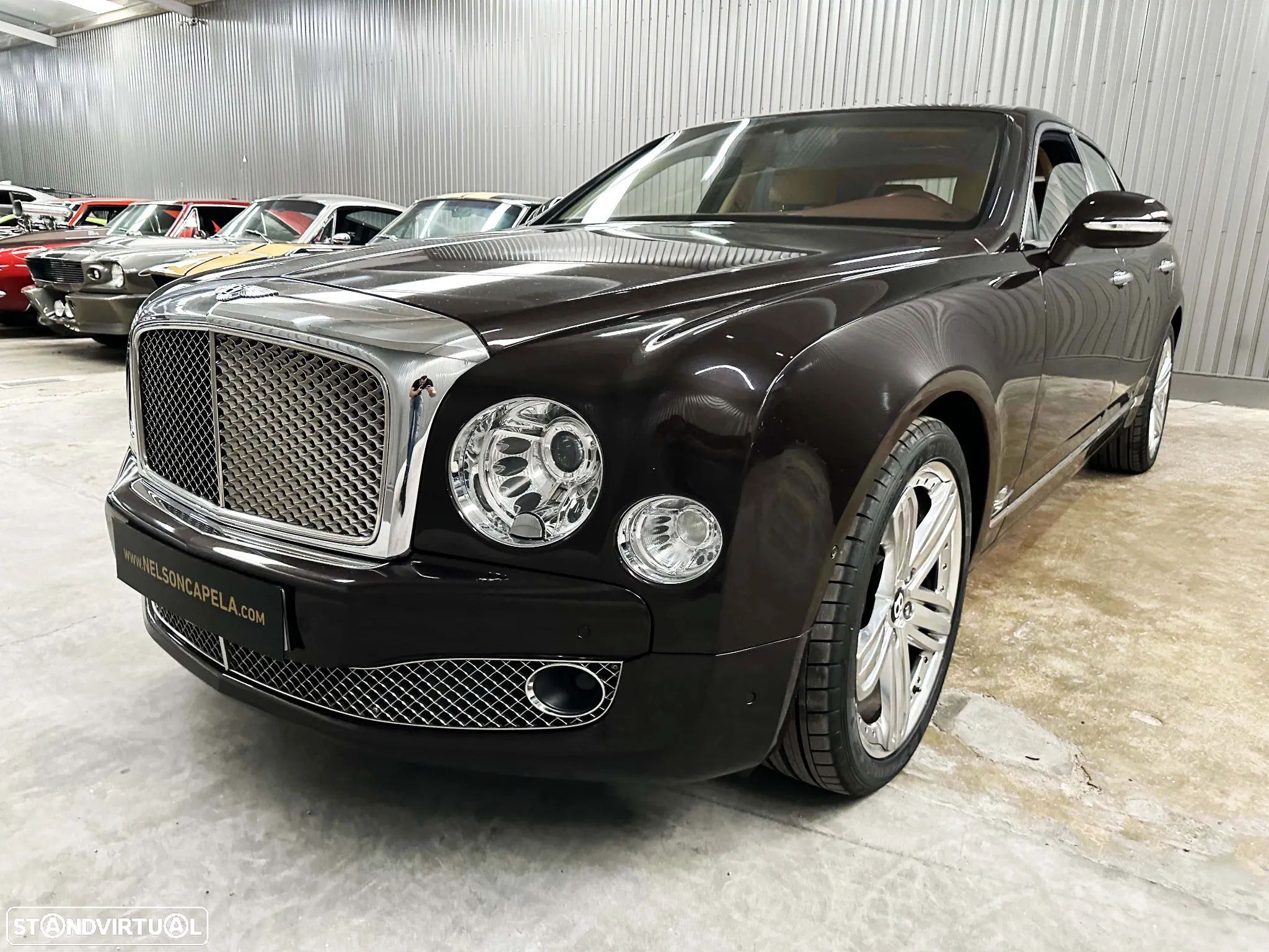 Bentley Mulsanne - 13