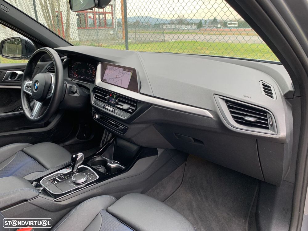BMW 116 d Pack Desportivo M Auto - 34