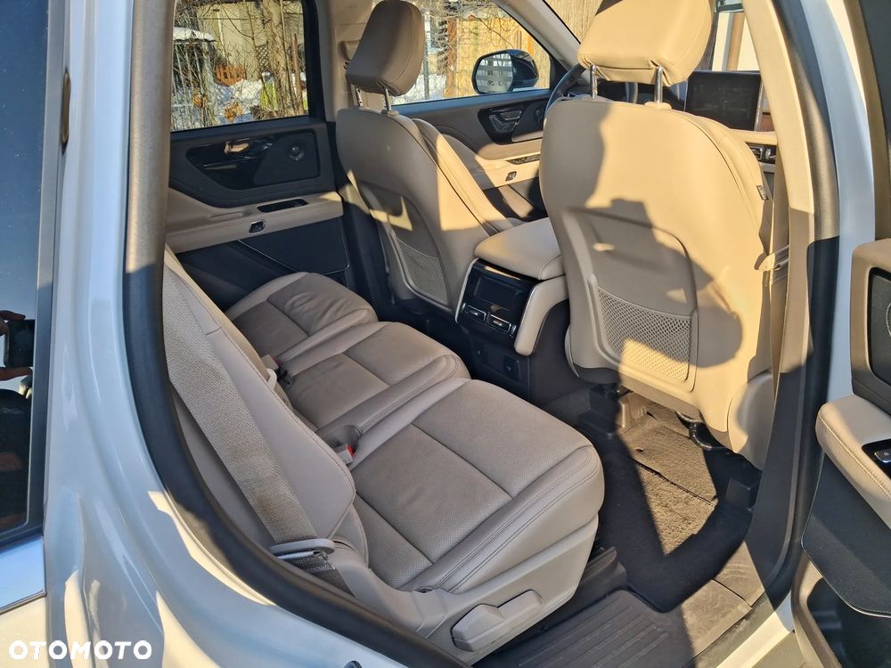 Lincoln Aviator - 22