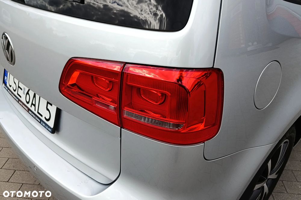 Volkswagen Touran 2.0 TDI DPF Comfortline - 17