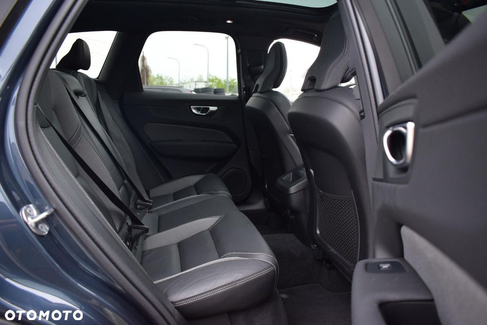 Volvo XC 60 - 22