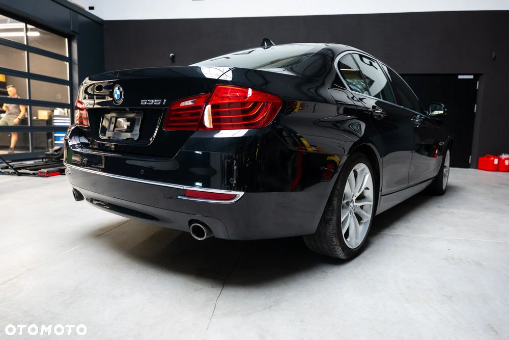 BMW Seria 5 535i xDrive - 4