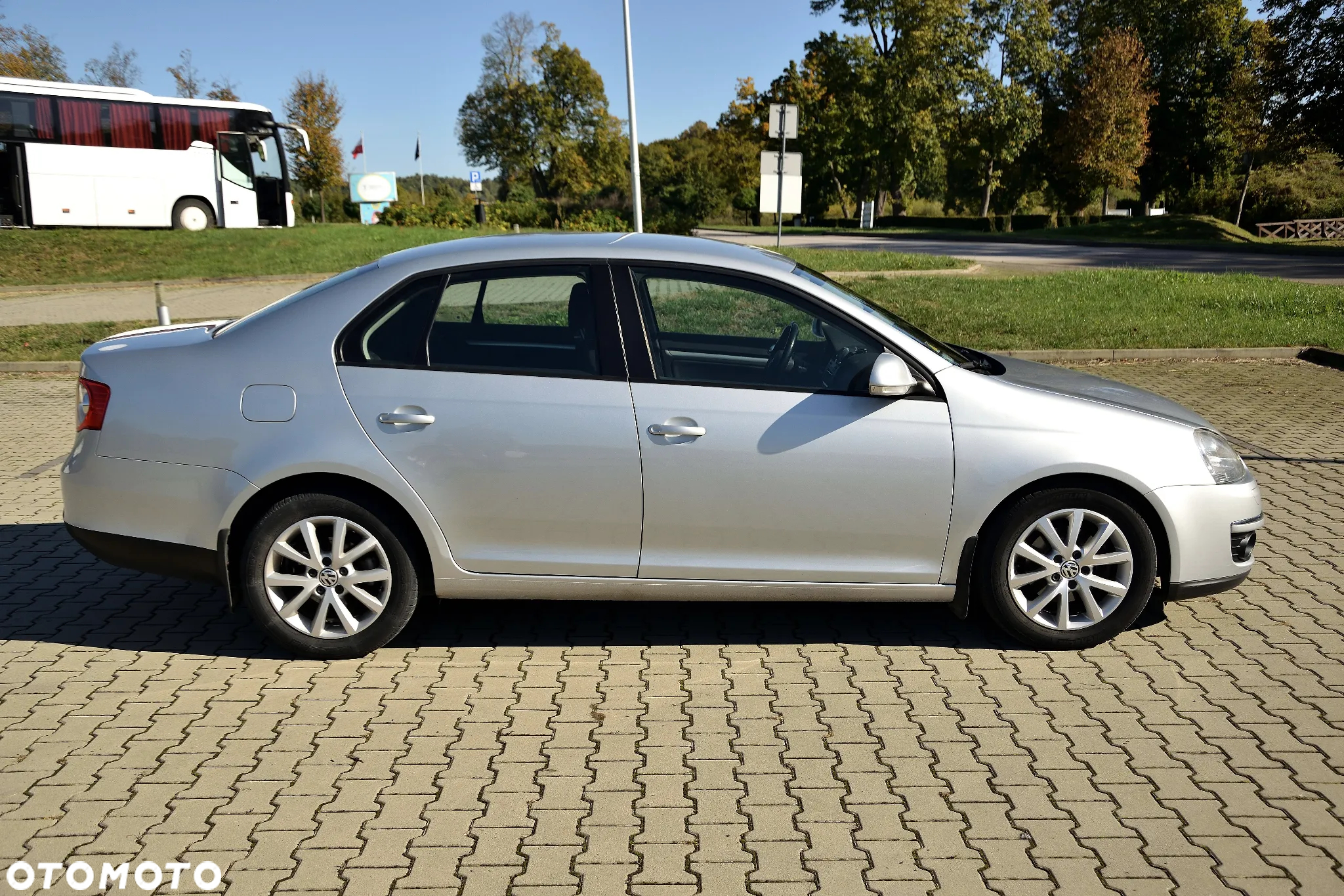 Volkswagen Jetta 1.6 TDI DPF Comfortline - 13