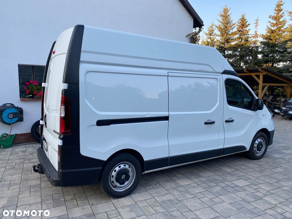 Renault TRAFIC - 4