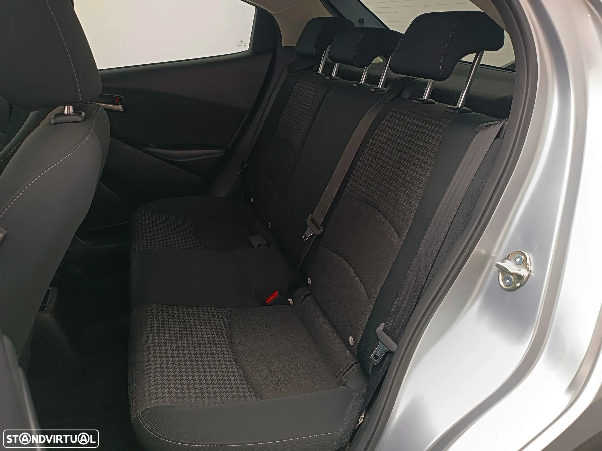 Mazda 2 1.5 Sky.Evolve Navi - 8