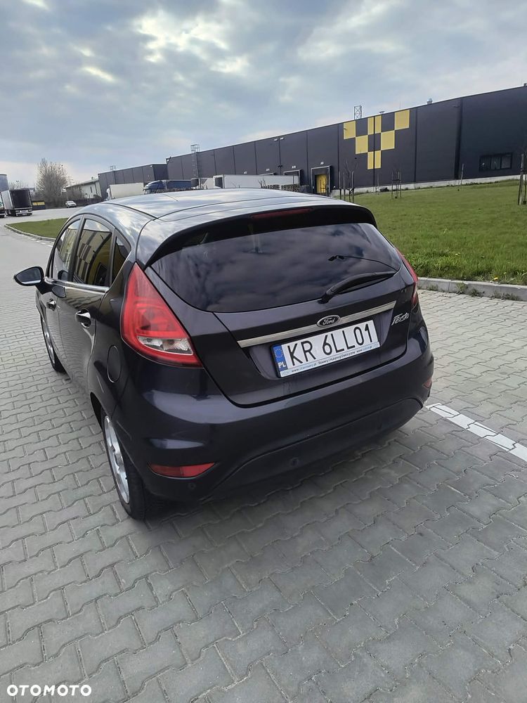 Ford Fiesta 1.4 Titanium - 10