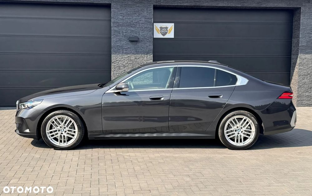 BMW Seria 5 520d mHEV M Sport - 2