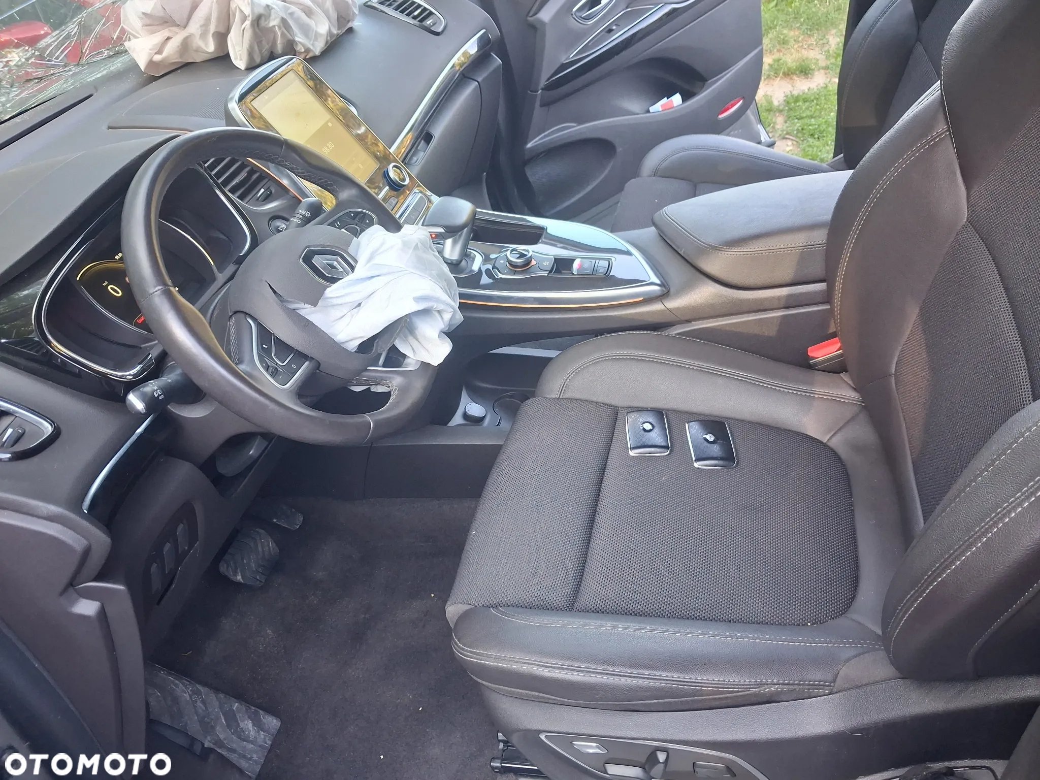 Renault Espace 1.6 dCi Energy Magnetic EDC - 9