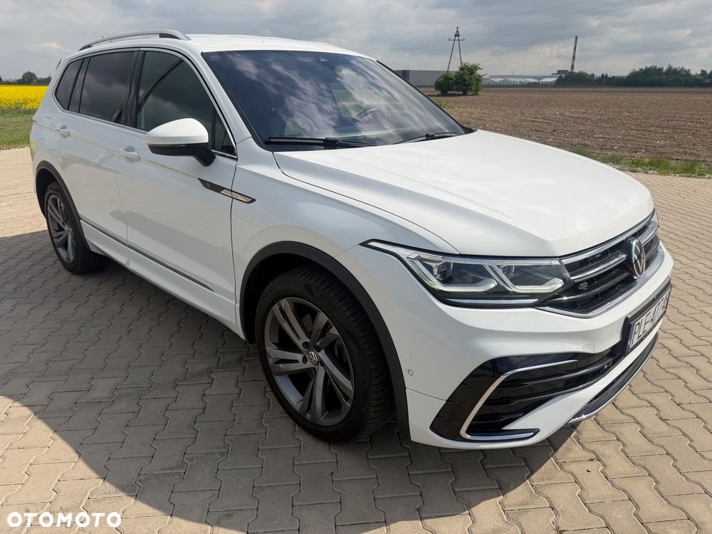 Volkswagen Tiguan Allspace 2.0 TDI SCR 4Motion DSG R-Line - 11