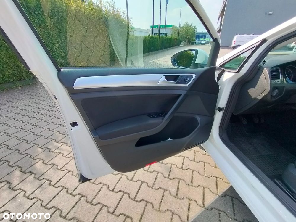 Volkswagen Golf 1.6 TDI BMT Start - 14