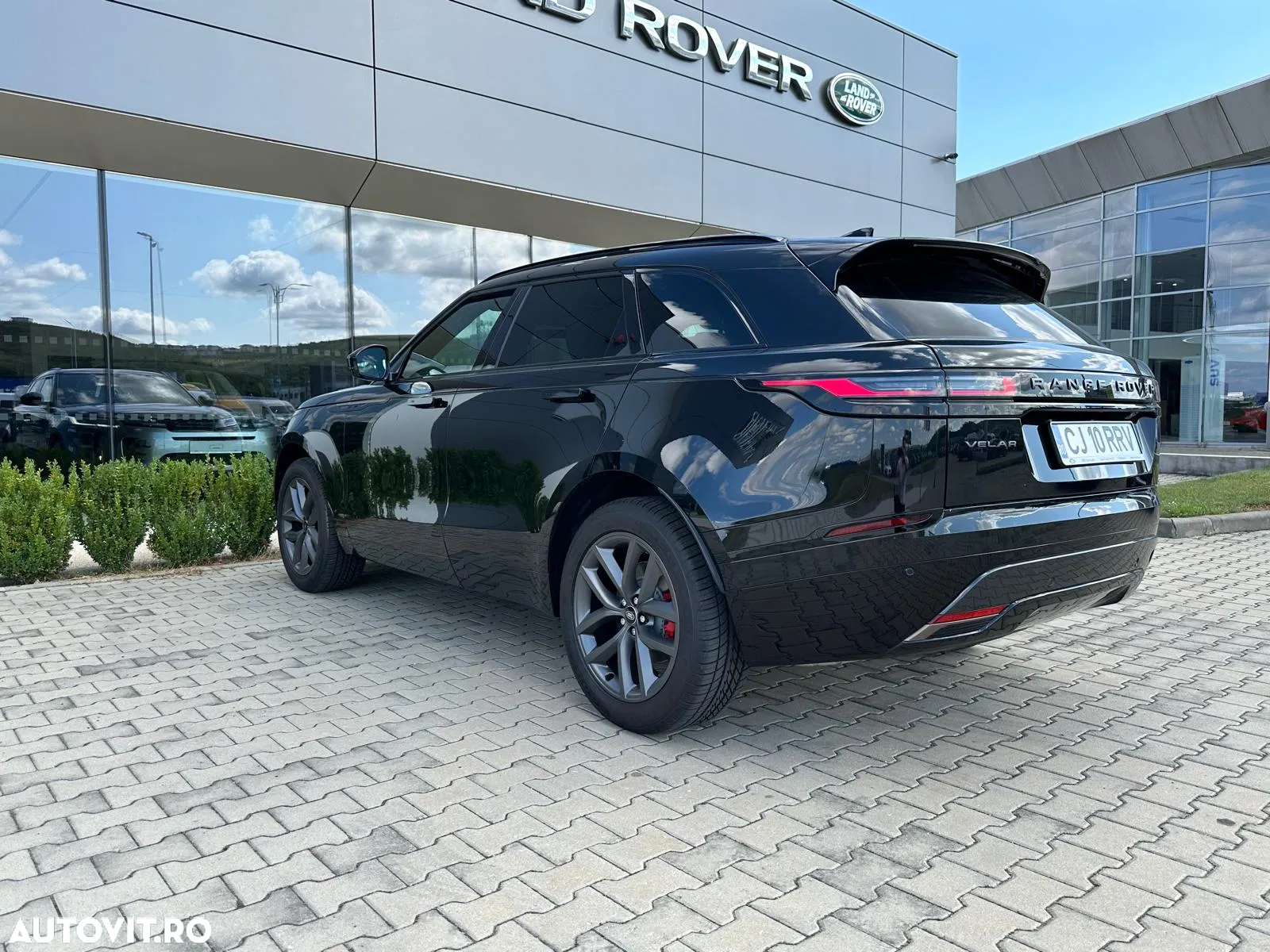 Land Rover Range Rover Velar R-Dynamic 2.0 D200 MHEV SE - 12