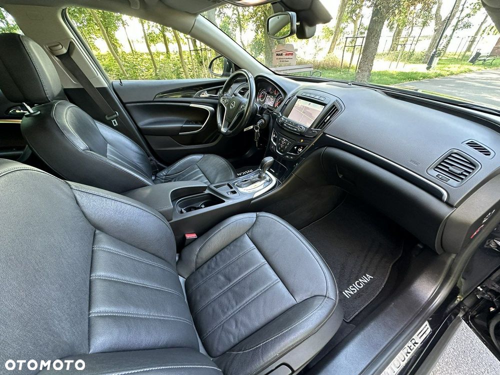 Opel Insignia - 32
