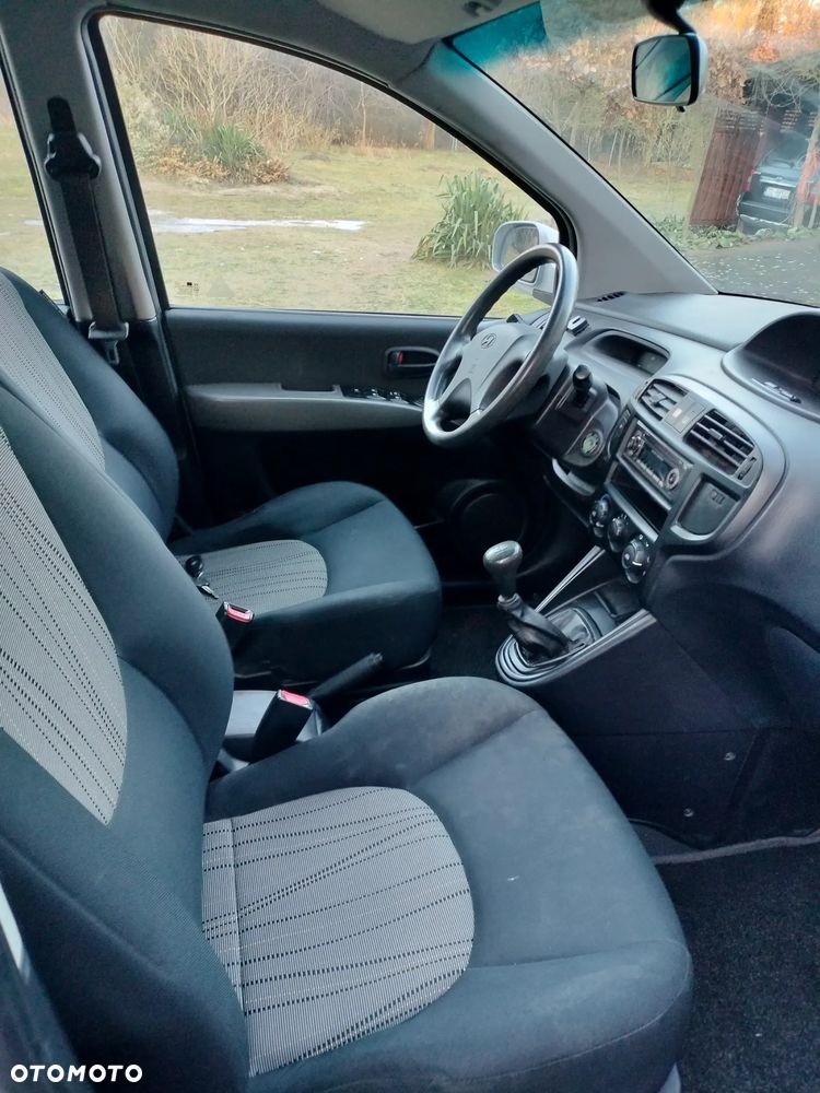 Hyundai Matrix 1.6 GLi - 5