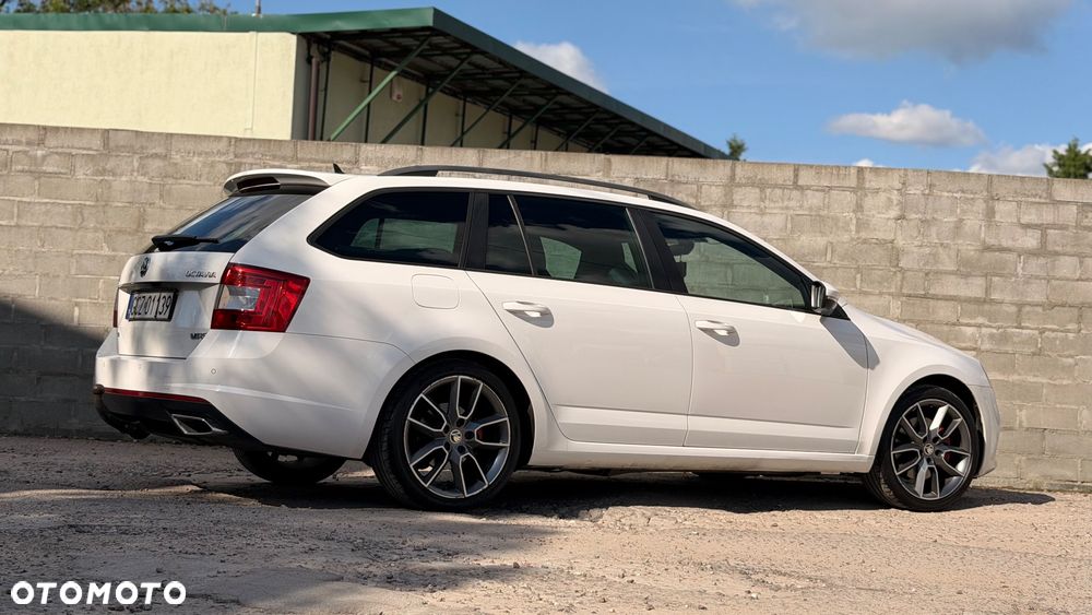 Skoda Octavia 2.0 TDI RS DSG EU6 - 22