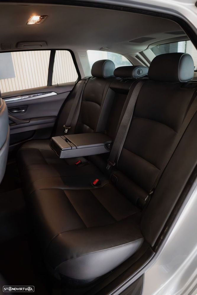 BMW 520 d Line Luxury Auto - 16