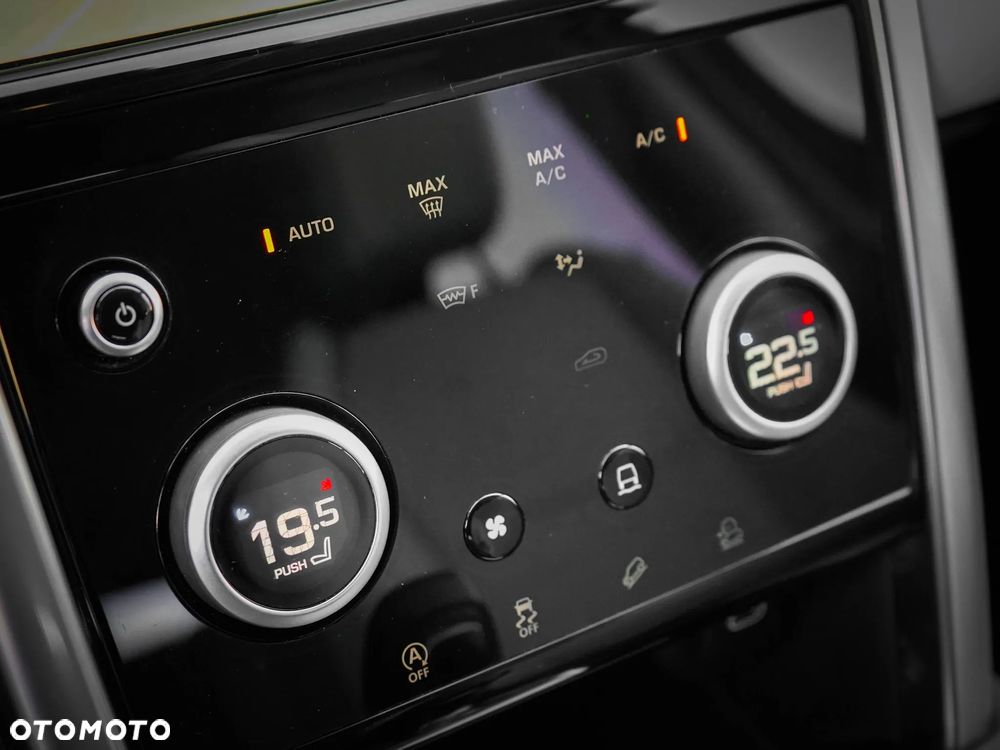 Land Rover Discovery Sport - 20