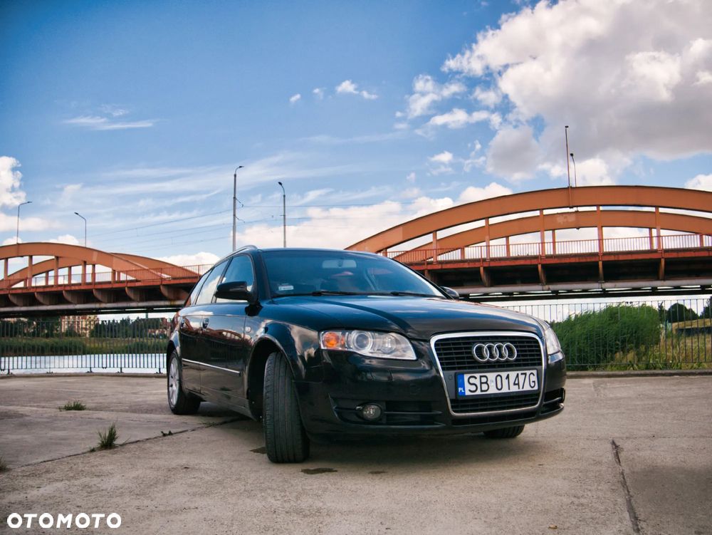 Audi A4 Avant 2.0 TDI DPF - 9