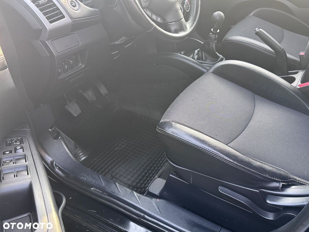 Citroën C-Crosser 2.2 HDi Exclusive - 11