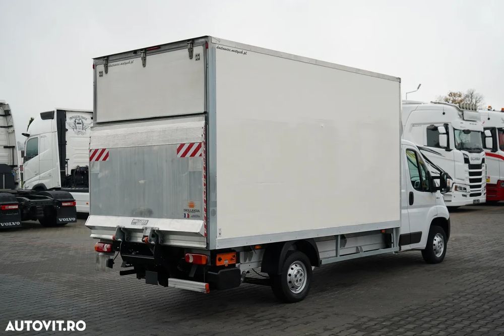 Fiat DUCATO 2.3 130 / CAROSERIE FURGON - 4,3 M / LIFT HIDRAULIC DHOLLANDIA - 750 KG / CUTIE DE VITEZE MANUALĂ / ROȚI SPATE DUBLE / IMPORTAT / - 8