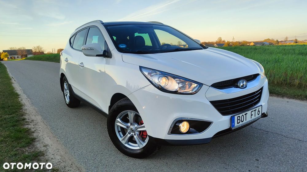 Hyundai ix35 2.0 CRDi 4WD Automatik Premium - 2