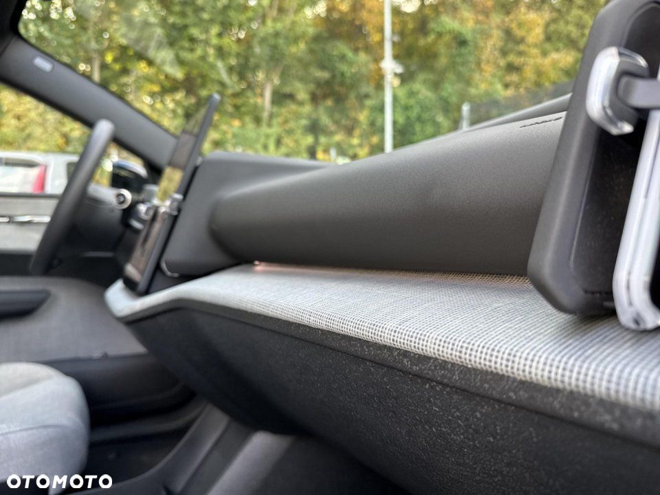 Volvo EX30 - 17
