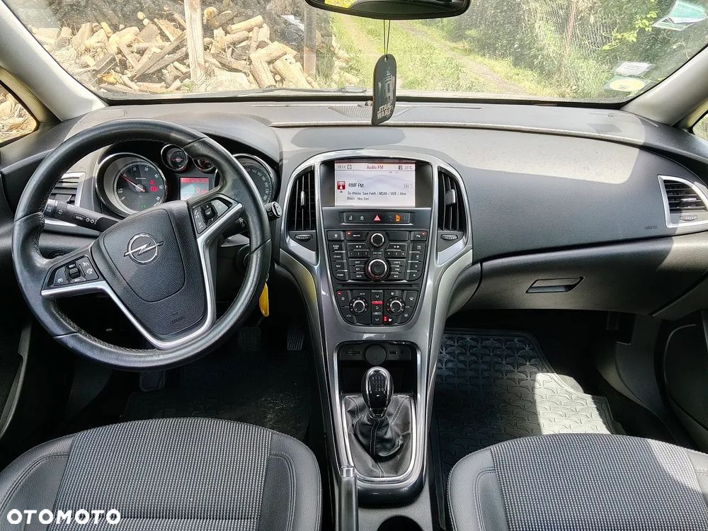 Opel Astra 1.7 CDTI Executive S&S - 6