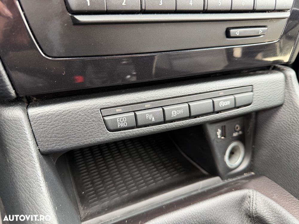 BMW X1 sDrive20d xLine - 19