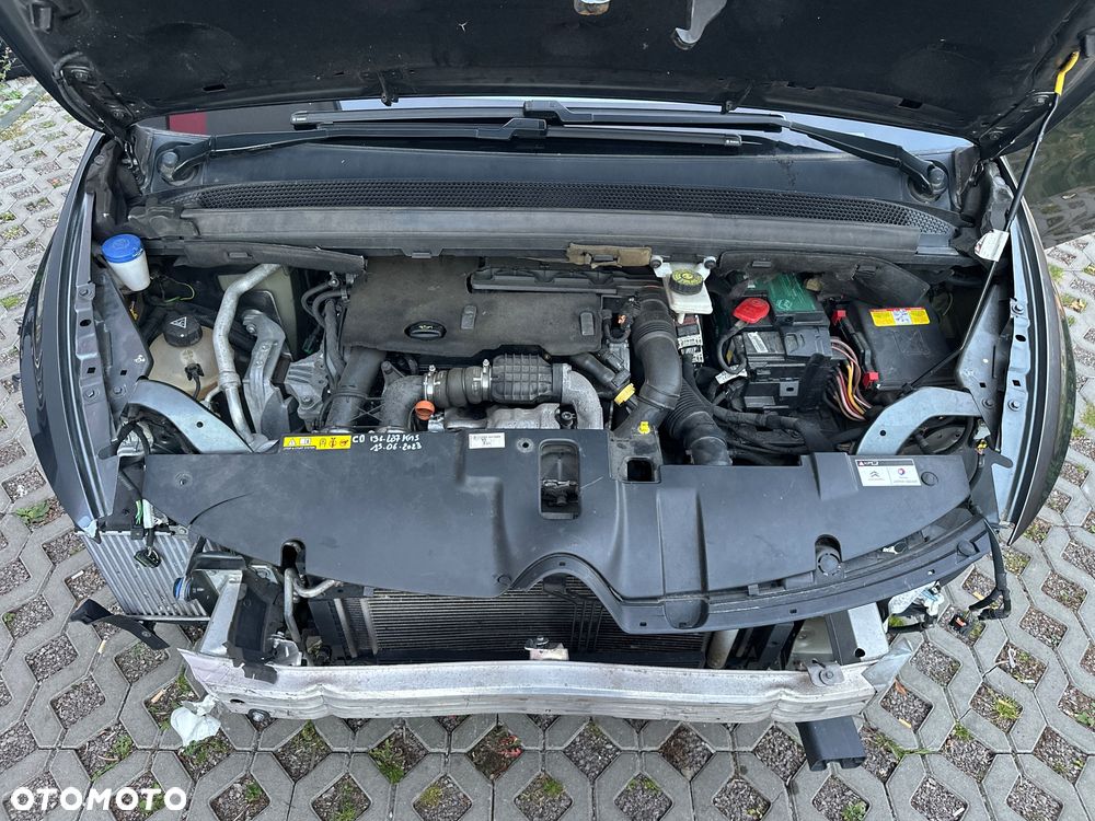 Citroën C4 Picasso 1.6 e-HDi Intensive ETG6 - 29