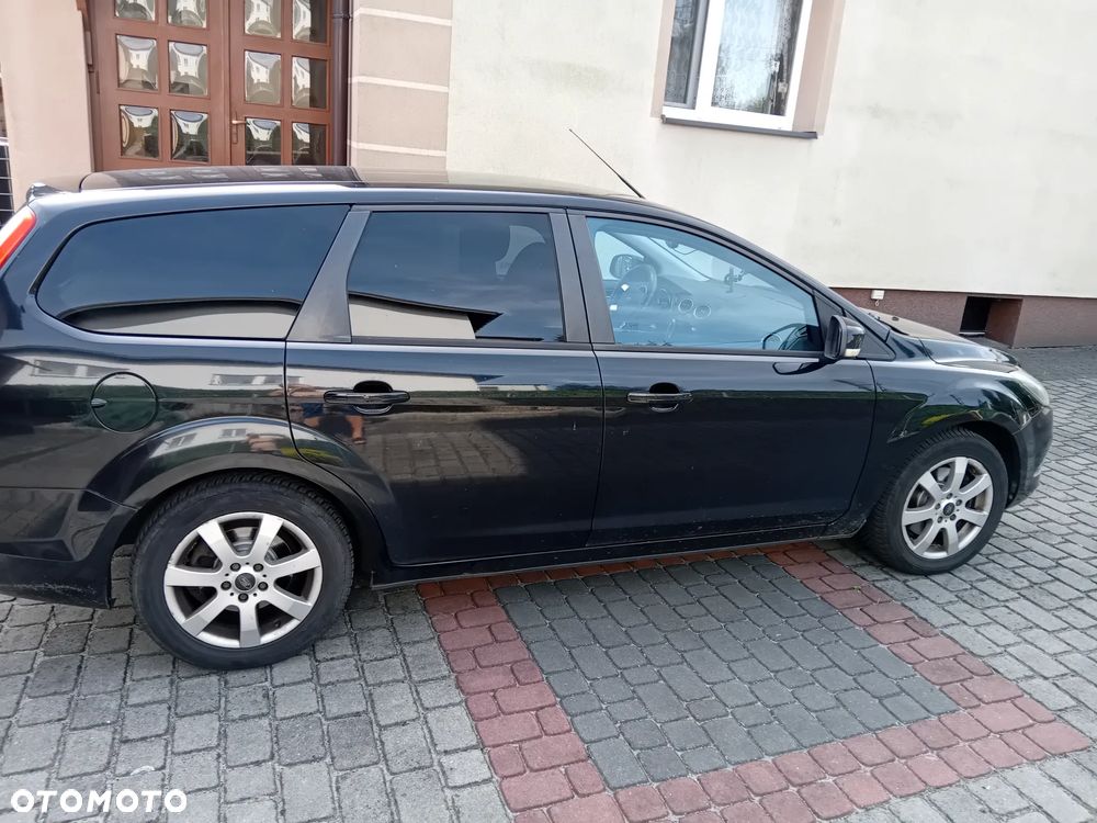 Ford Focus 2.0 Titanium - 3