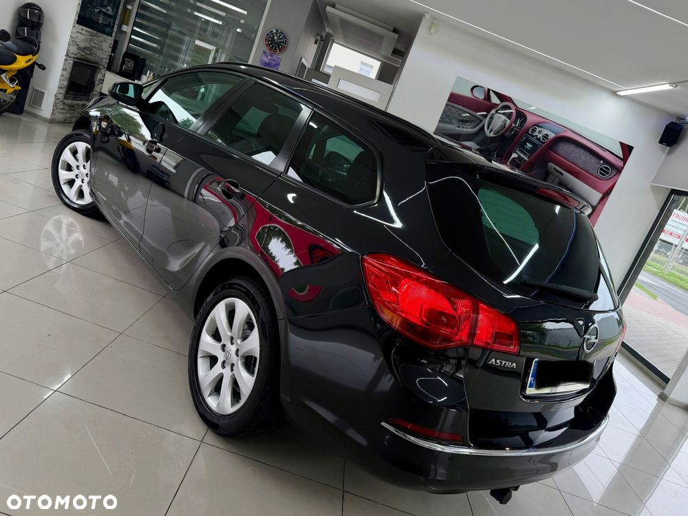 Opel Astra - 22