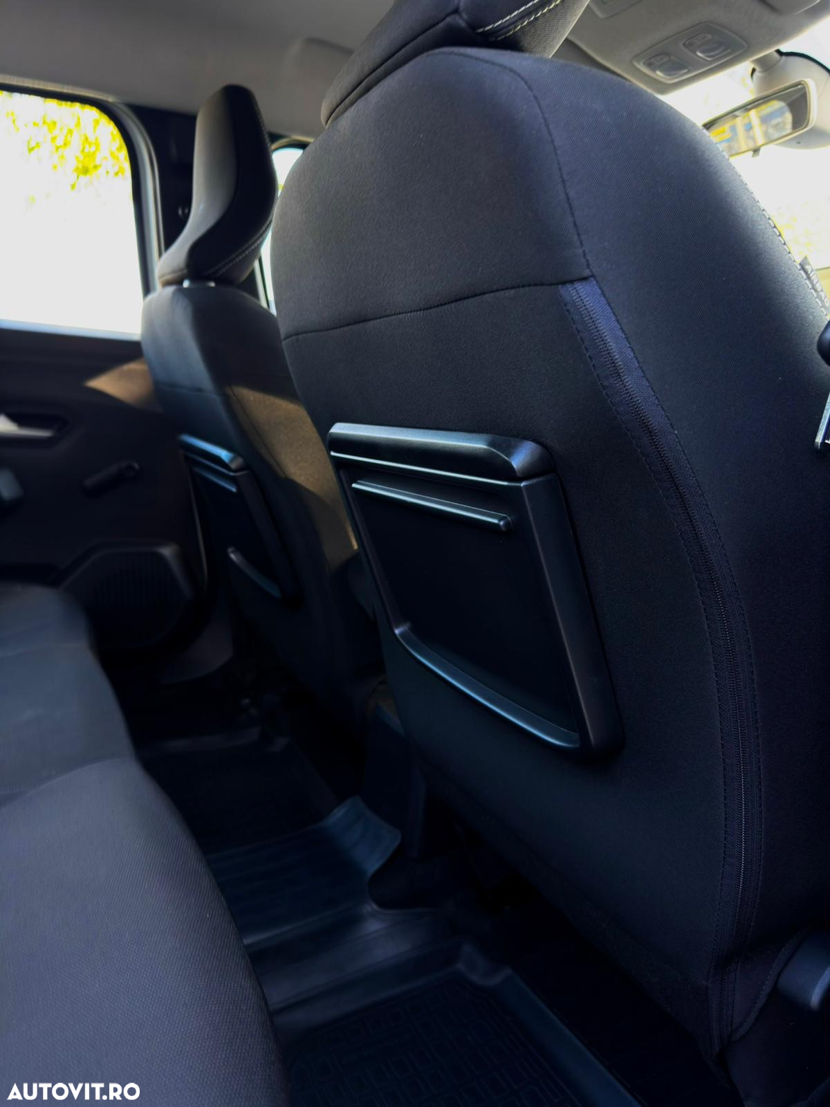 Dacia Logan TCe 90 MT6 Comfort - 35