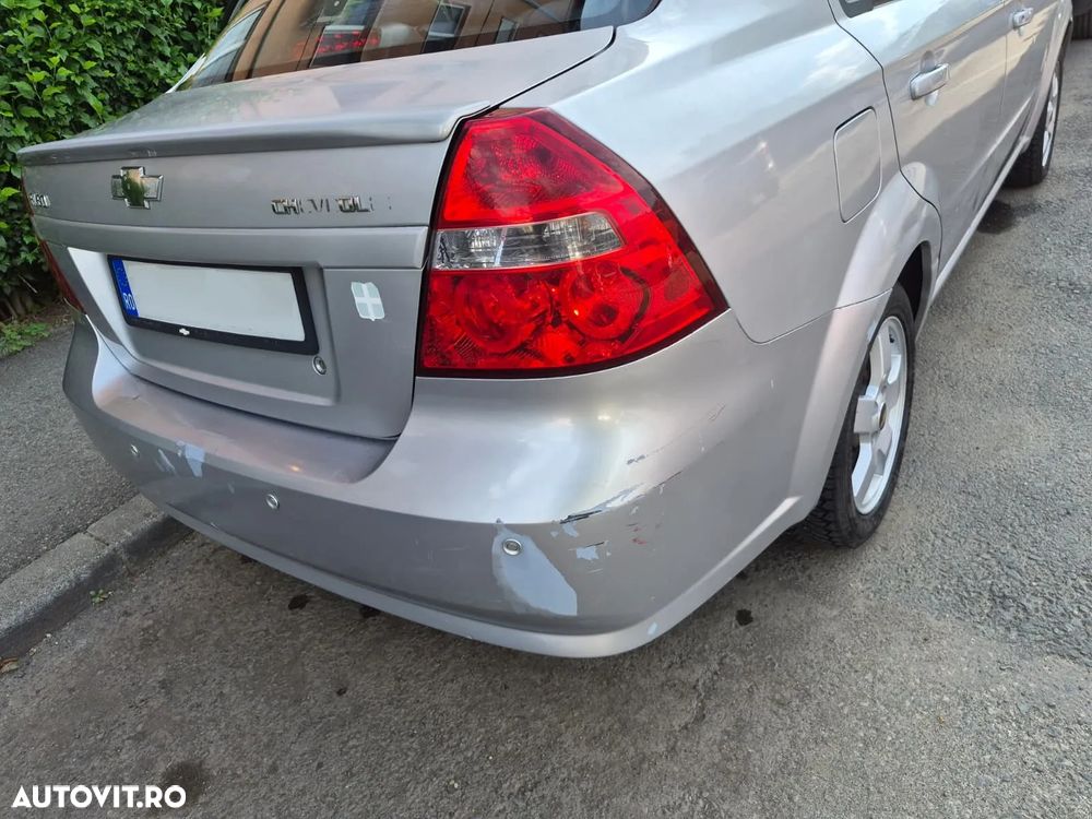 Chevrolet Aveo - 6