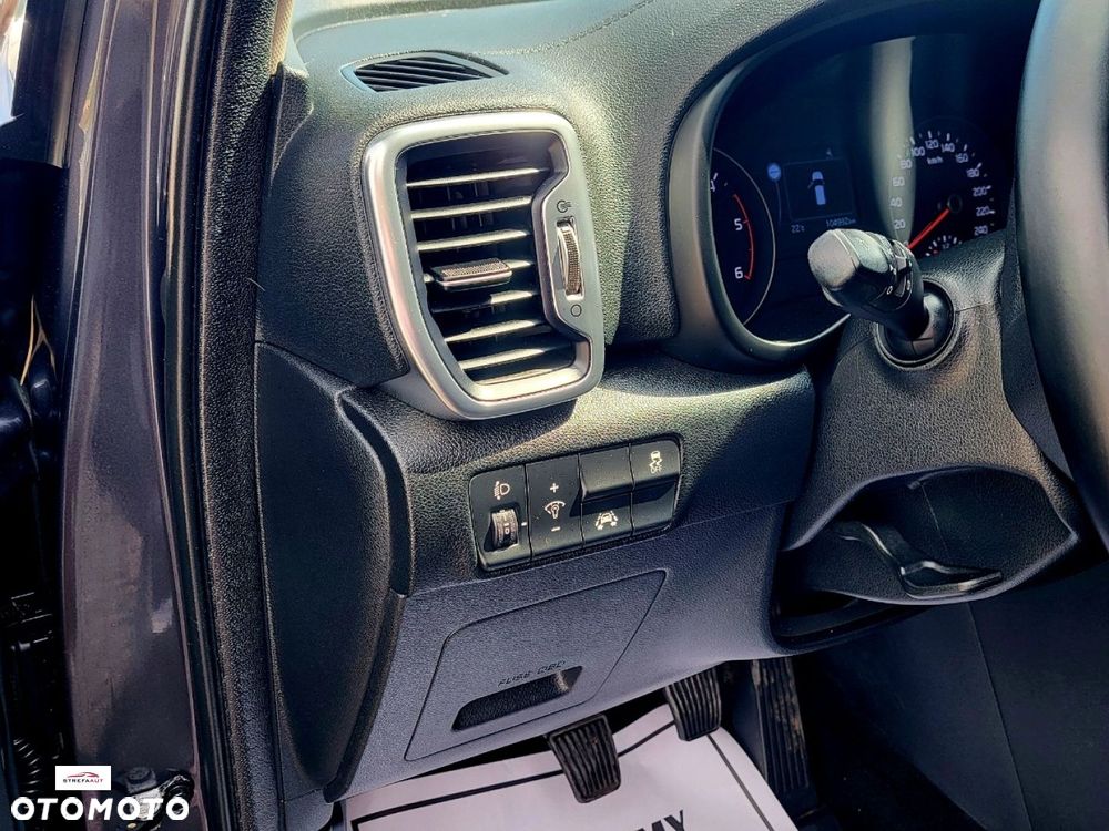 Kia Sportage - 36