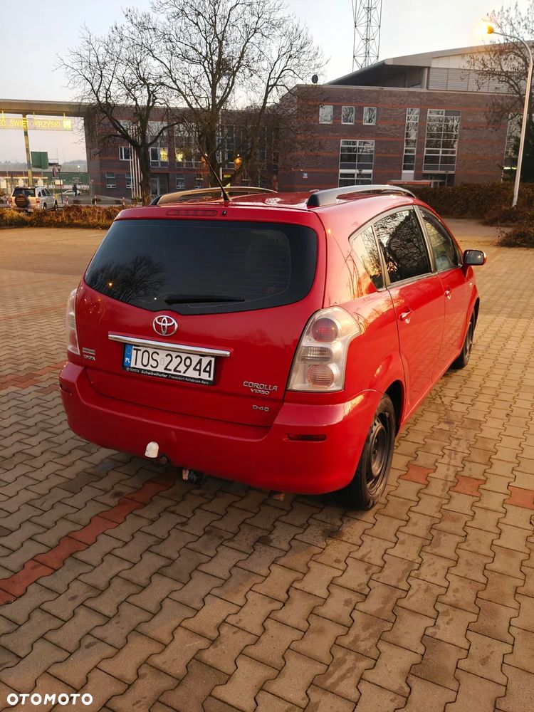 Toyota Corolla Verso 2.2 D-CAT Sol - 4