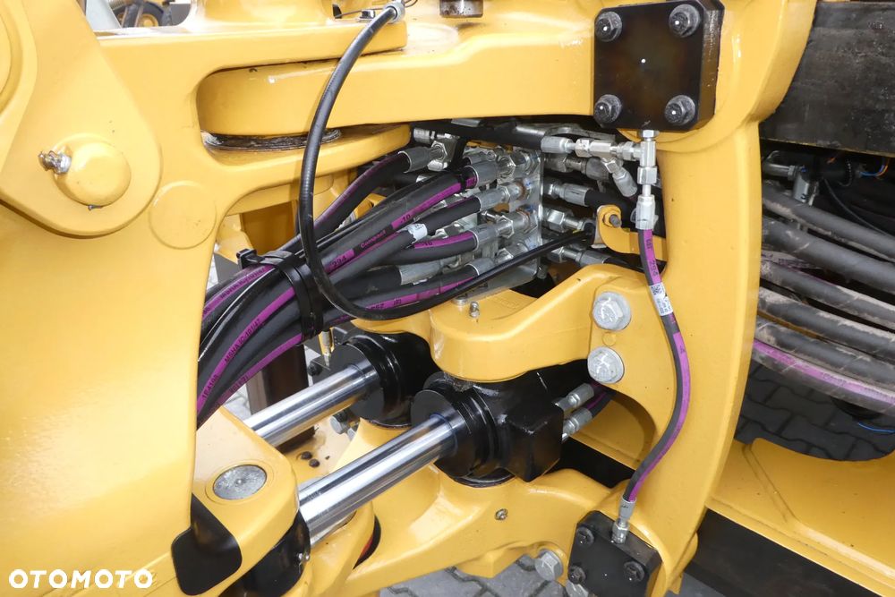 Caterpillar 444 -O7A Z NIEMIEC - 18