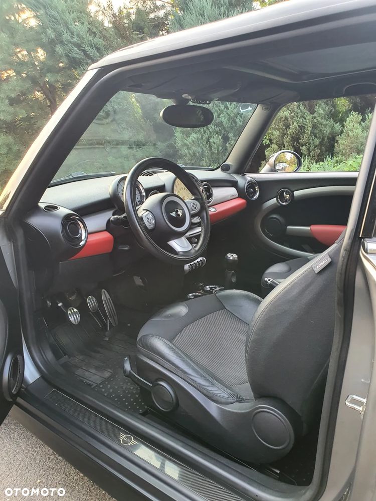 MINI Cooper S - 24