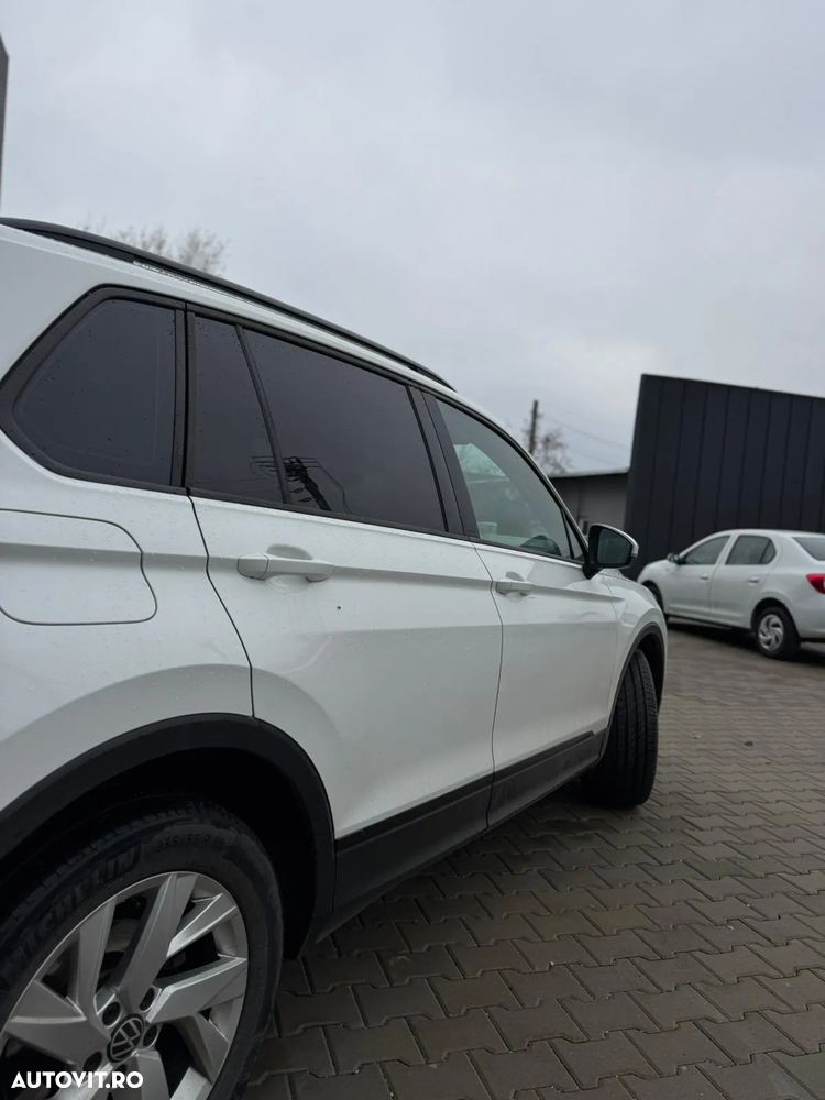 Volkswagen Tiguan 2.0 TDI 4Mot DSG Comfortline - 3