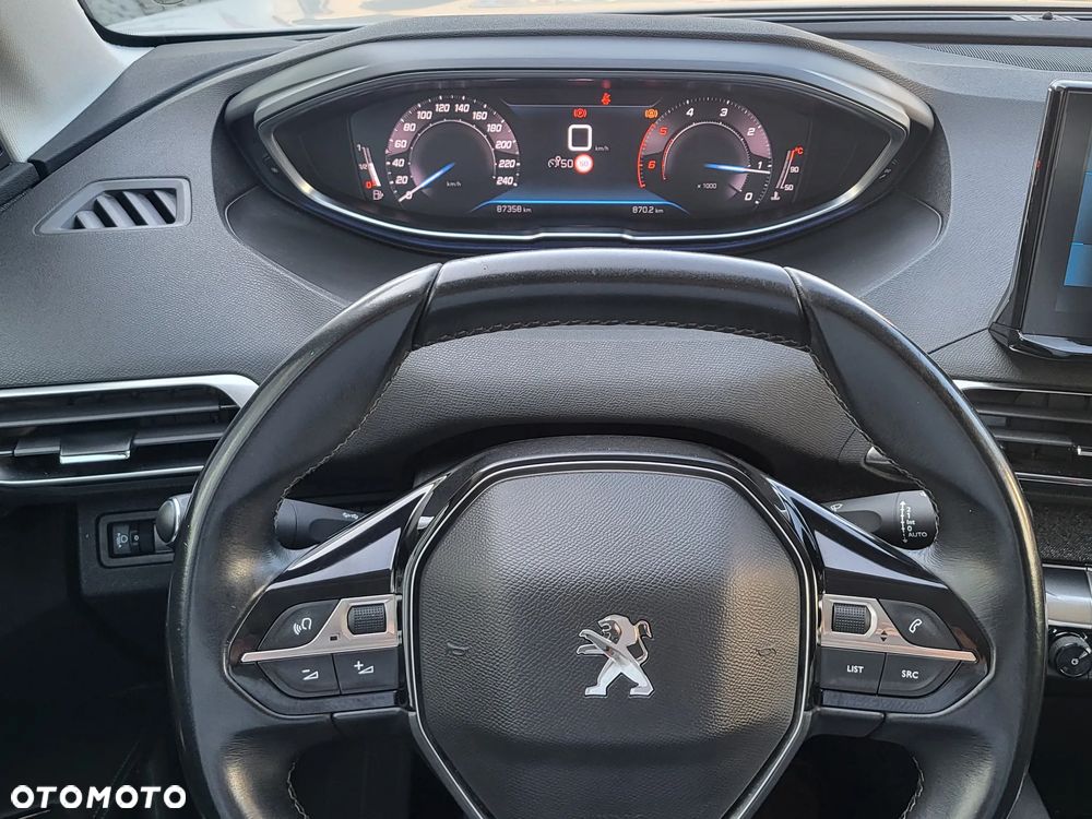 Peugeot 3008 1.5 BlueHDi Allure S&S - 11