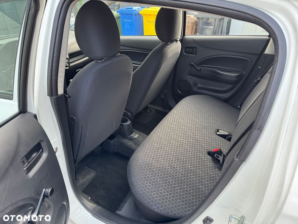 Mitsubishi Space Star 1.0 - 9