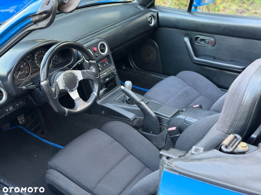 Mazda MX-5 1.6 - 25
