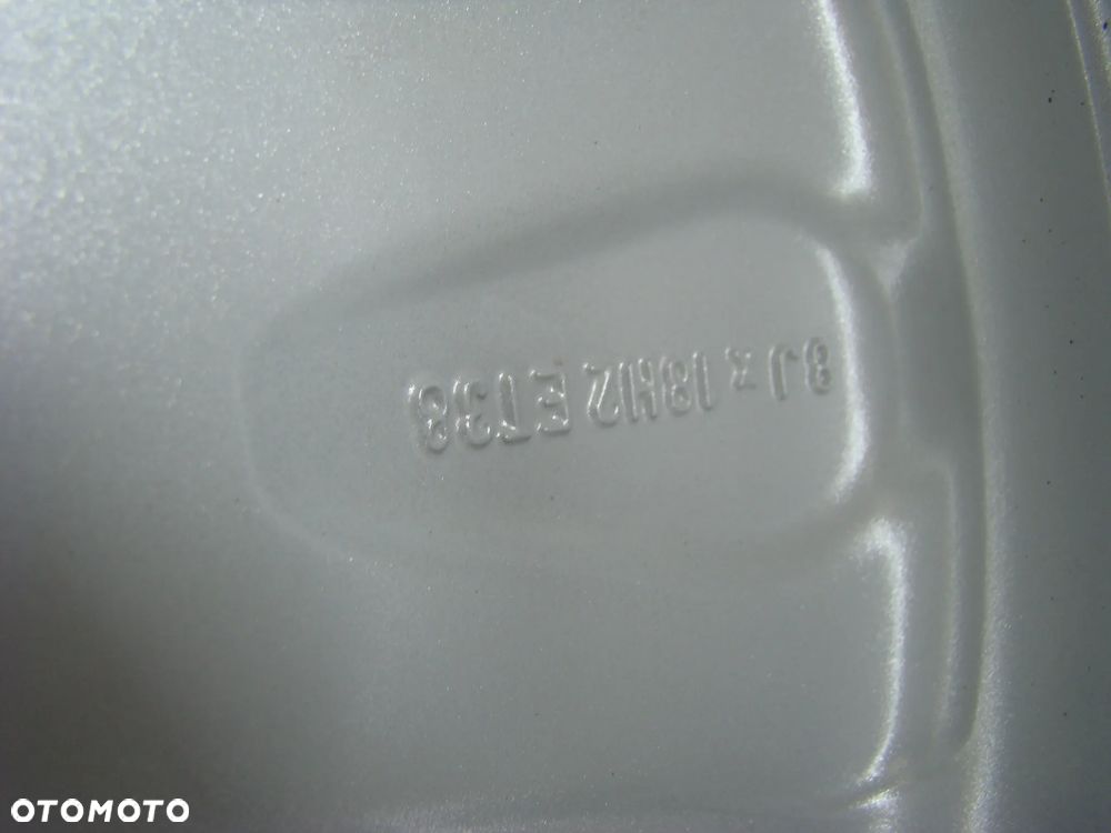 a70 5x112 Audi Q5 8Jx18 235/60 R18 opony zima - 6