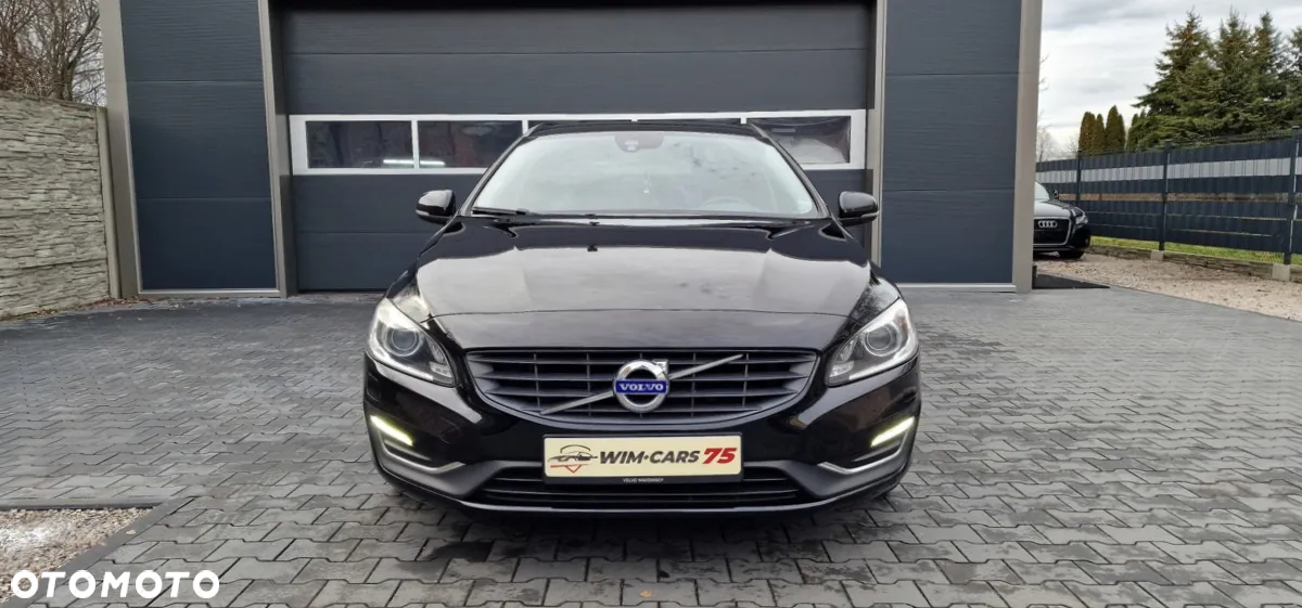 Volvo V60 D4 Summum - 5