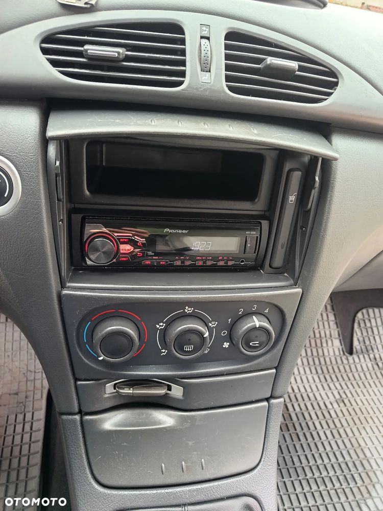 Renault Laguna - 17