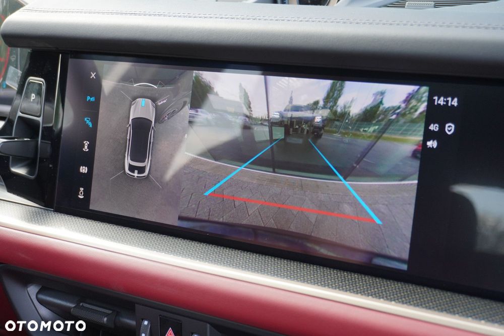 Porsche Cayenne - 16