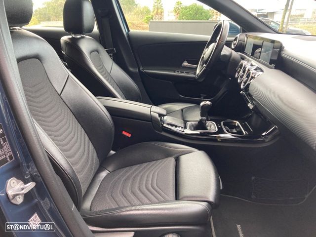 Mercedes-Benz A 180 d Style Plus - 32