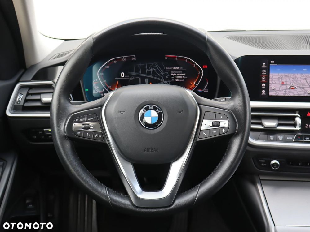 BMW Seria 3 - 12