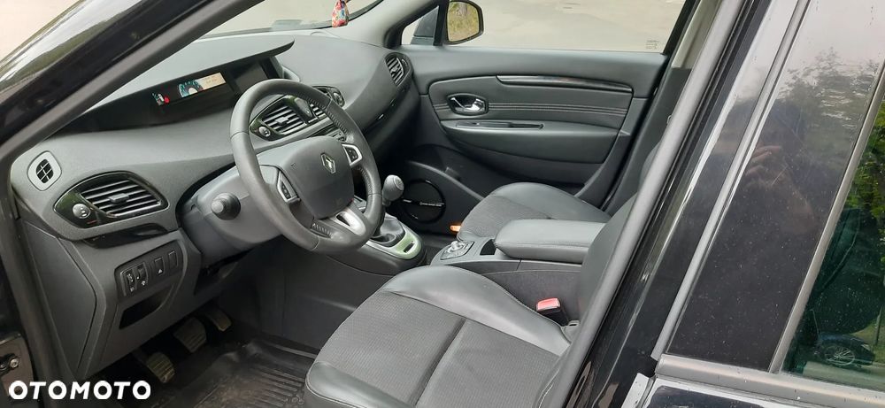 Renault Scenic 1.4 16V TCE Bose Edition - 14