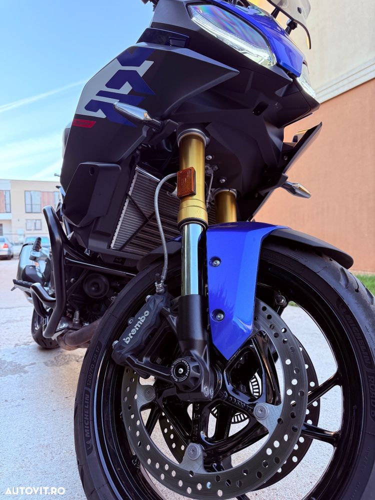 BMW F900XR - 11
