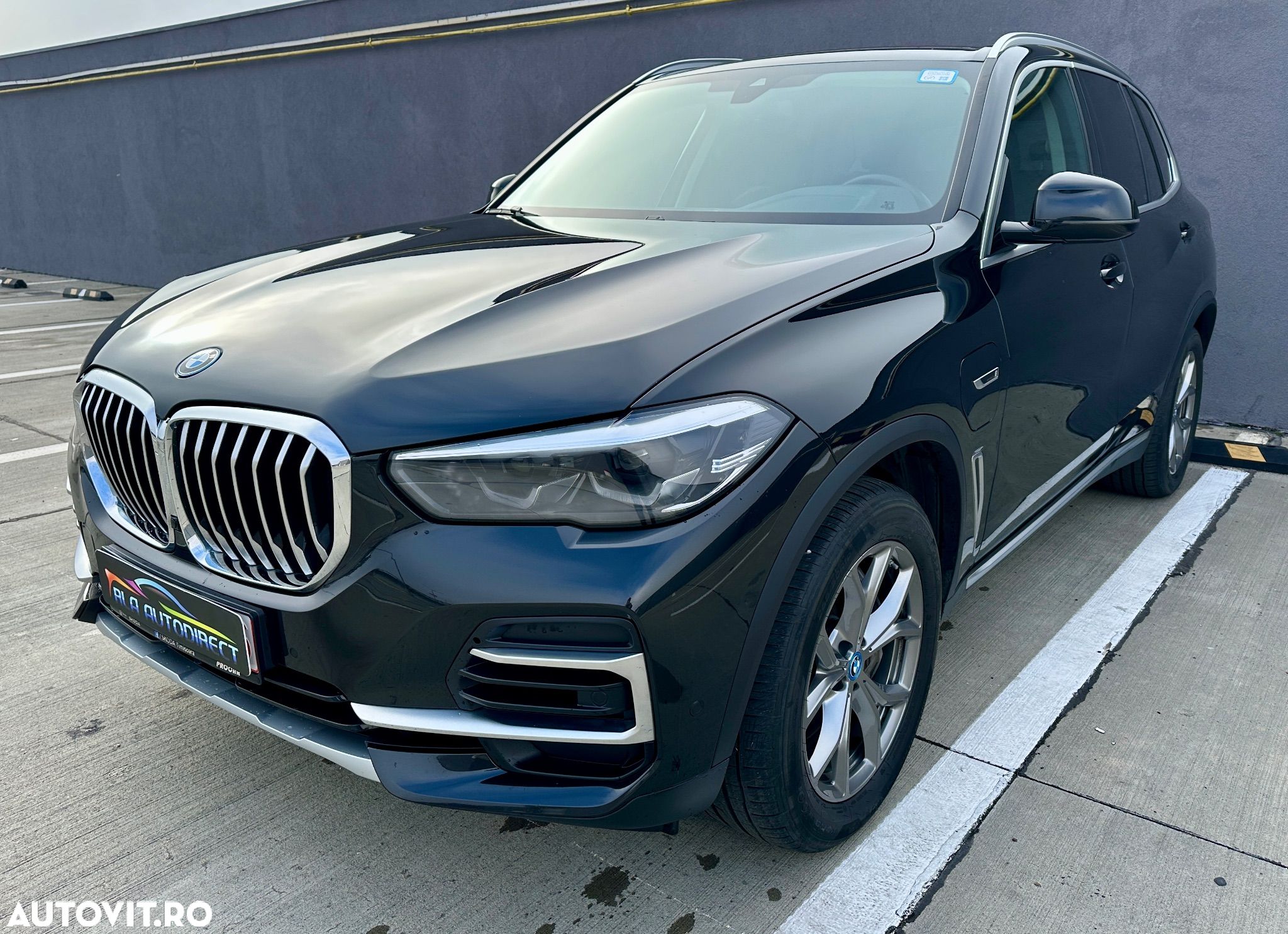 BMW X5 xDrive45e xLine - 1