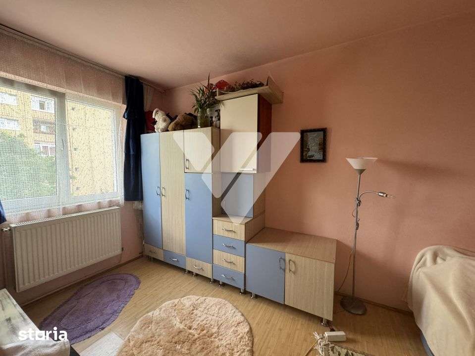 Apartament 2 camere mobilat si utilat Etaj 3 Zona Vasile Aaron Sibiu — fotografia 3